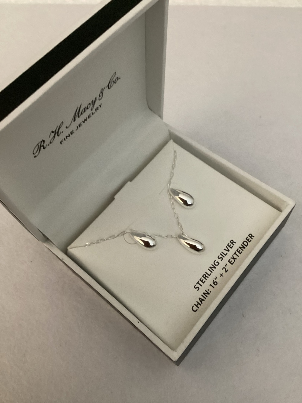 RH Macys Sterling Silver Teardrop Necklace and Earrings Set - Picture 1 of 8